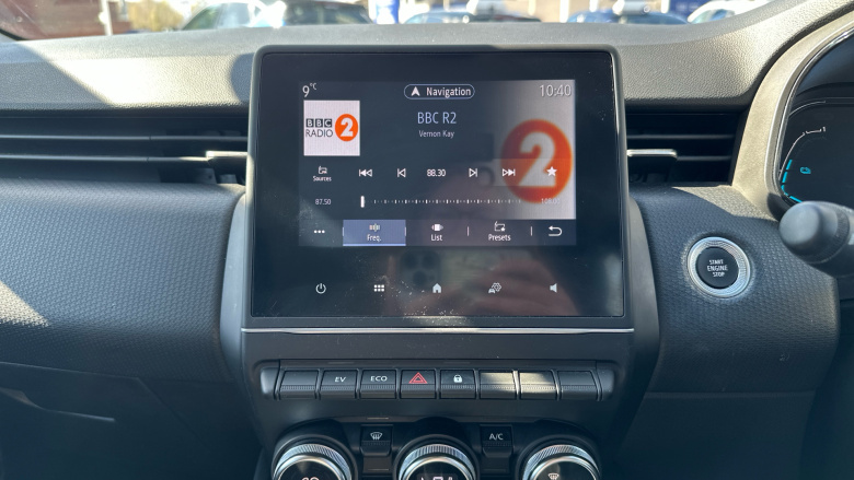 Renault Clio 1.6 E-TECH full hybrid 145 Evolution 5dr Auto Hybrid Hatchback